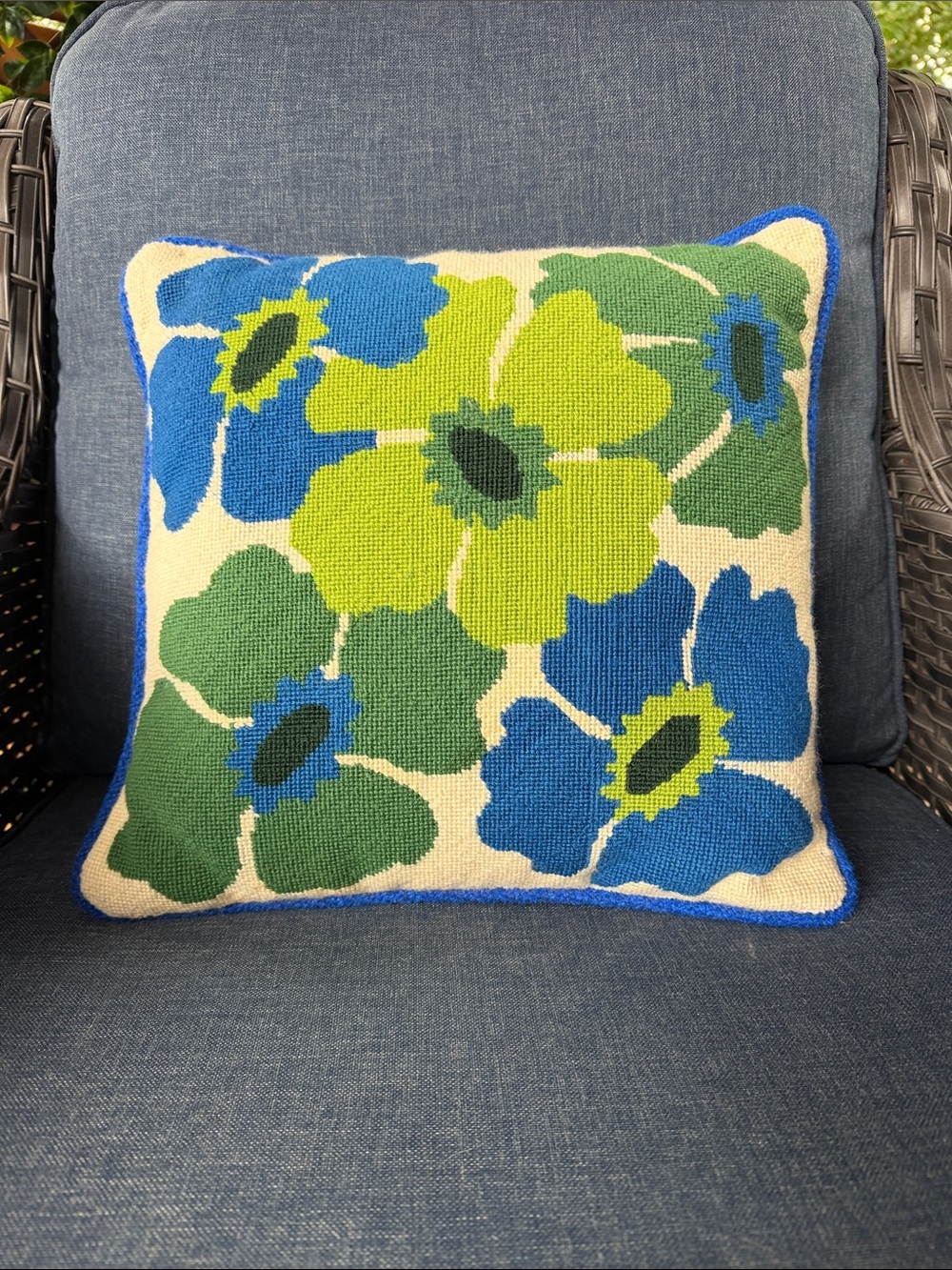 Vintage Hand Stitched Retro Floral Needlepoint Throw Pillow